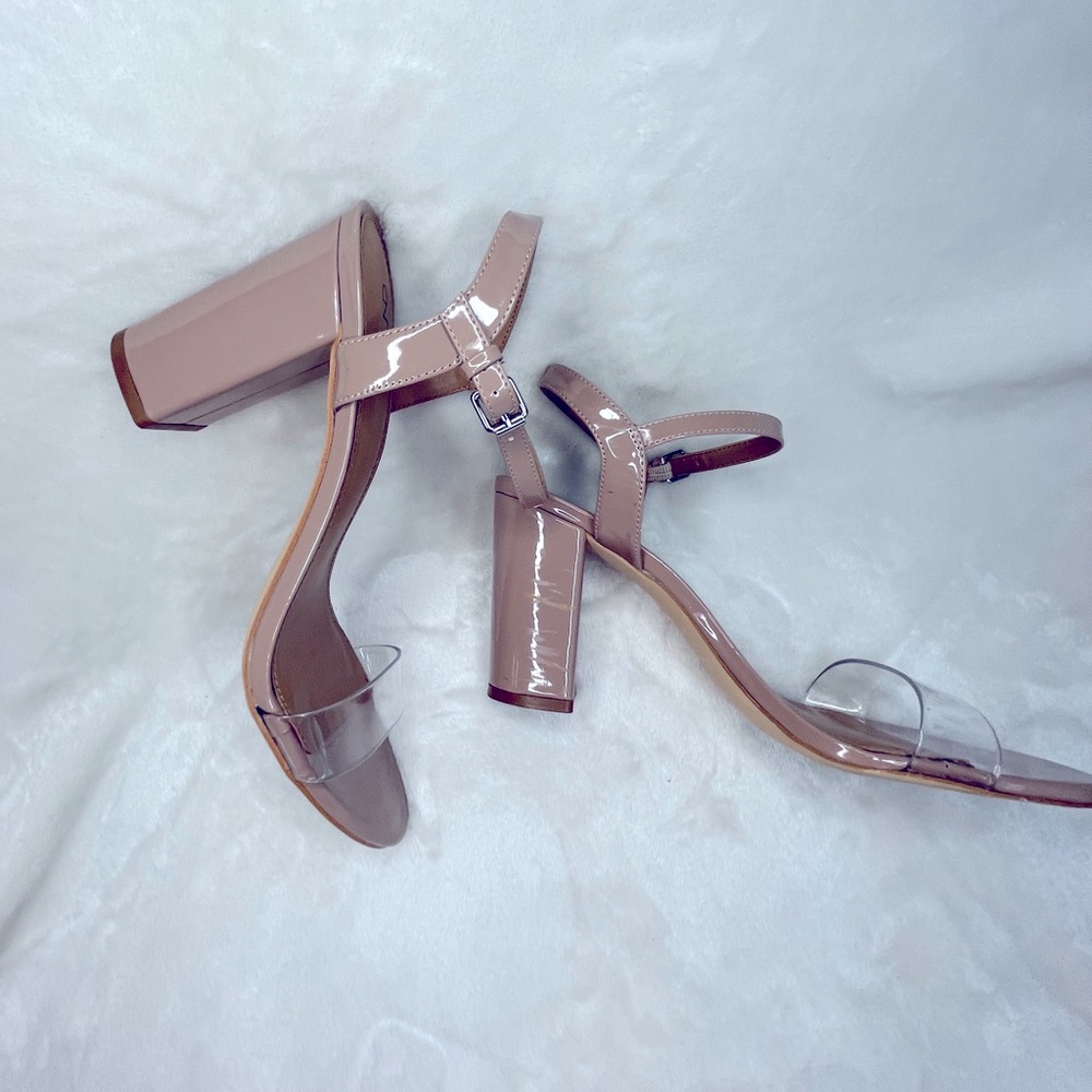 Abound Women’s Size 10 Neutral Chunk Heel with Acrylic Toe Strap